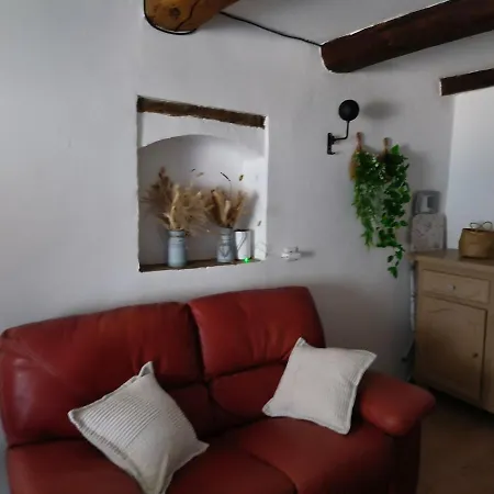 Mas De Chalvagne Confortable Pour 5 Personnes *