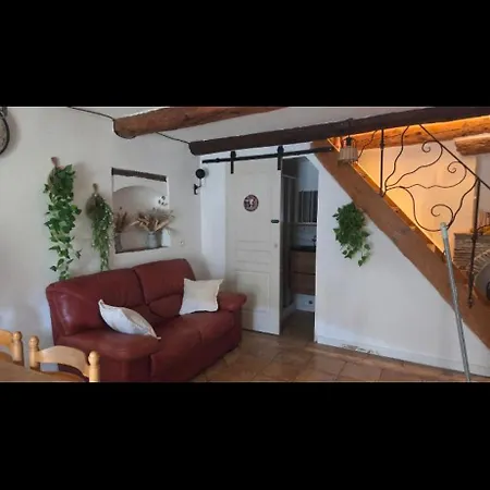 Mas De Chalvagne Confortable Pour 5 Personnes *